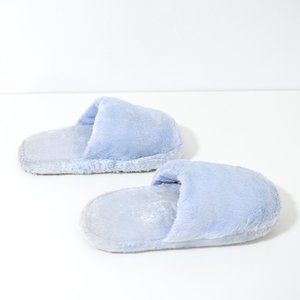 JOCKEY Light Blue Fuzzy Faux Fur Cushioned House Slippers | Size 6.5 - 7.5